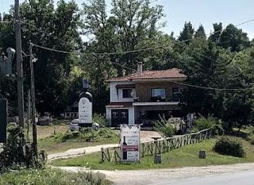 greece/chalkidiki/attraction/tzikas-family-winery