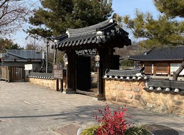 south-korea/jeonju/attraction/jeonju-hanbyuk-cultural-center