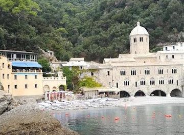 italy/italian-riviera/attraction/christ-of-the-abyss