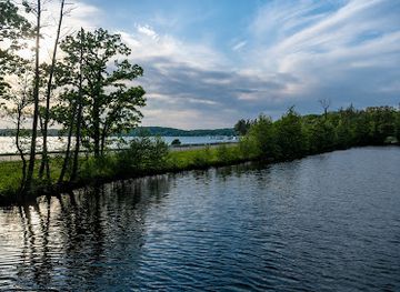 wisconsin/lake-geneva/attraction/big-foot-beach-state-park