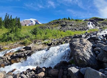 washington/mount-baker/attraction/heliotrope-ridge-trailhead