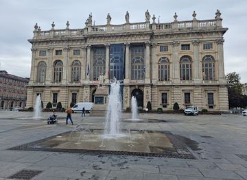 italy/turin/san-salvario/attraction/palazzo-madama