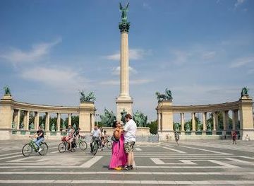 hungary/tatabanya/attraction/budapest-walking-tours-bp-walk