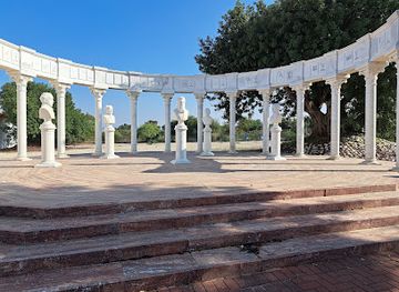 israel/caesarea/attraction/ralli-museum-caesarea