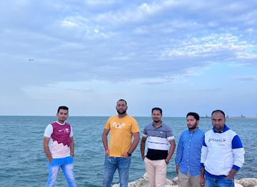 qatar/al-wakrah/attraction/doha-mountains-by-ugo-rondinone