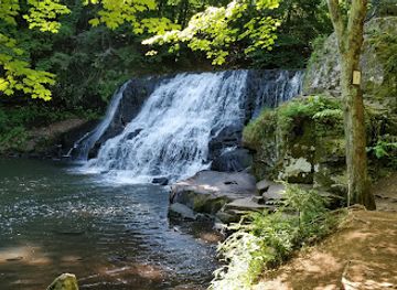 connecticut/central-connecticut/attraction/wadsworth-falls-state-park