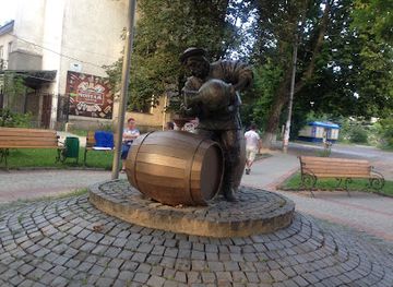 ukraine/pylypets/attraction/500-litniy-dub