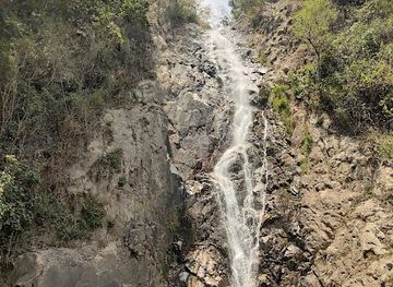 honduras/ocotepeque-region/attraction/cascada-llano-largo