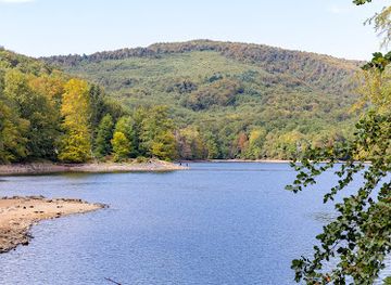 slovakia/poloniny-national-park/attraction/naucny-chodnik-morske-oko-sninsky-kamen-sninske-rybniky