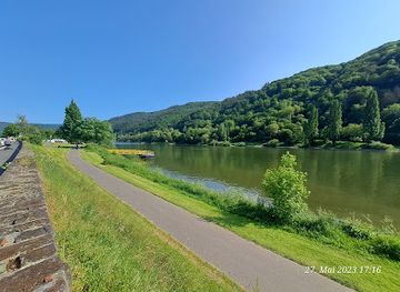 germany/rhineland/attraction/ediger-feuerberg