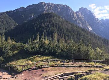 poland/tatra-mountains/attraction/dolina-ku-dziurze