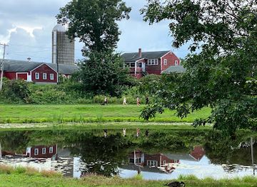 massachusetts/metrowest/attraction/great-brook-farm-state-park
