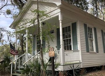 south-carolina/hilton-head-island/attraction/outside-hilton-head