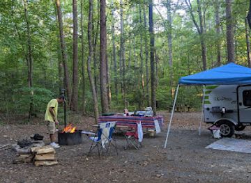 north-carolina/uwharrie-national-forest/attraction/west-morris-mountain-campground