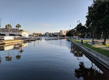 florida/st-petersburg/downtown-st-petersburg/attraction/pioneer-park