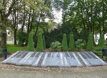 poland/słupsk/attraction/klawiatura-gwiazd-festiwalu-pianistyki-polskiej