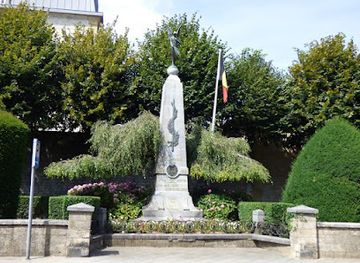 belgium/gaume/attraction/monument-aux-morts-du-10eme-regiment-de-ligne