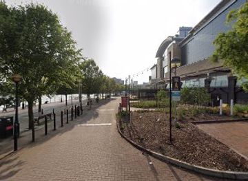 united-kingdom/manchester/salford-quays/attraction/salford-riviera