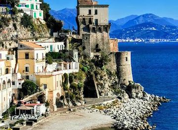 italy/amalfi/attraction/torre-di-cetara