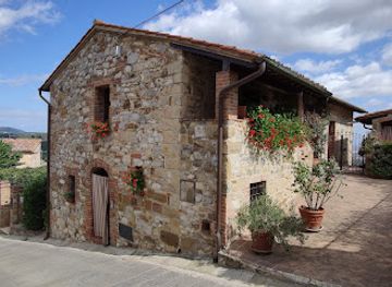 italy/montepulciano/attraction/porta-del-triano