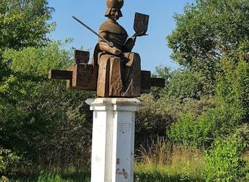 lithuania/trakai-island-castle/attraction/vytautas-the-great-statue