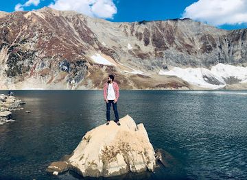 pakistan/ratti-gali-lake/attraction/place-to-visit-in-neelum-valley