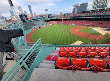 massachusetts/boston/attraction/the-green-monster