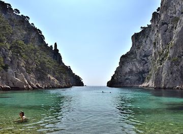 france/les-calanques-national-park/attraction/les-calanques