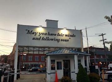 maine/saco/attraction/dimillo-s-old-port-marina-gift-shop