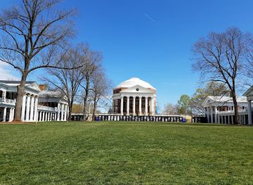 virginia/charlottesville/attraction/the-lawn