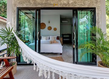 thailand/koh-phangan/attraction/haad-wai-nam