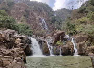 Lodh Waterfalls