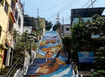 ecuador/guayaquil/attraction/escalinata-idolo