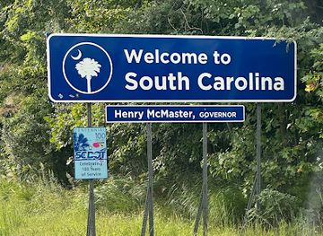 south-carolina/upstate/attraction/welcome-to-south-carolina-sign