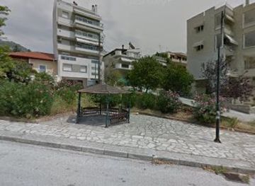 greece/kavala/attraction/hexagonal-samouter-table