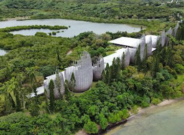 new-caledonia/noumea/anse-vata/attraction/tjibaou-cultural-centre