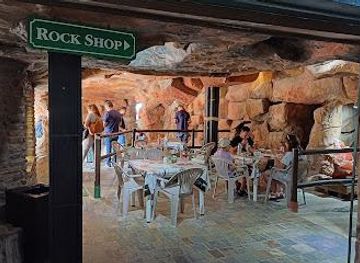 south-africa/cape-town/attraction/scratch-patch-mineral-world-and-cave-golf