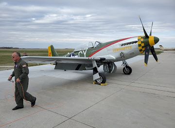 iowa/council-bluffs/attraction/great-plains-wing-commemorative-air-force-museum