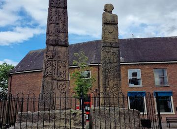 united-kingdom/cheshire/landmark/sandbach-crosses