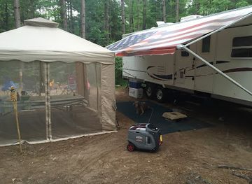 wisconsin/northern-highland/attraction/crystal-lake-campground