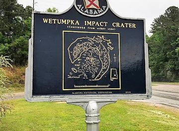 alabama/coosa-valley/attraction/wetumpka-impact-crater-marker