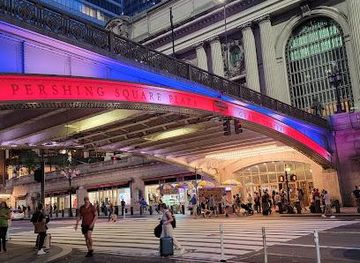 connecticut/stamford/attraction/pershing-sq