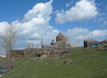 armenia/gegharkunik/attraction/makenis-monastery