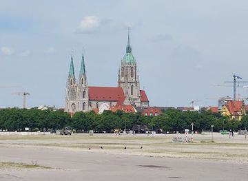 germany/munich-countryside/attraction/bavaria-statue