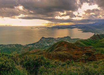 new-caledonia/grande-terre/attraction/sommet-du-mont-dore