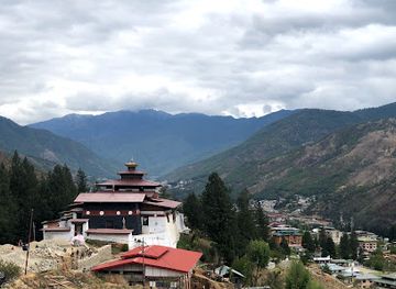 bhutan/mongar/attraction/chorten-kora