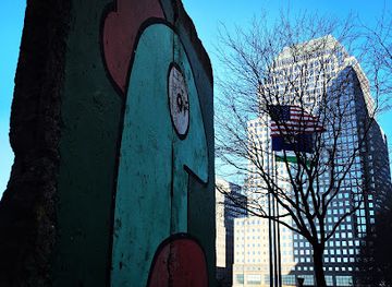 new-york/new-york-metropolitan-area/attraction/berlin-wall