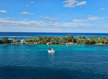 the-bahamas/ragged-island/attraction/nassau-straw-market