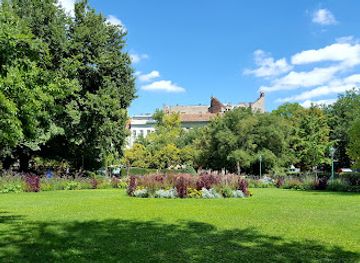 hungary/southern-great-plain/attraction/karolyi-garden