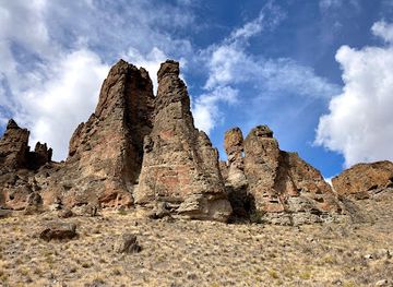 oregon/painted-hills/attraction/john-day-national-monument-clarno-unit